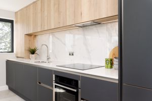 Photo 14- click for photo gallery